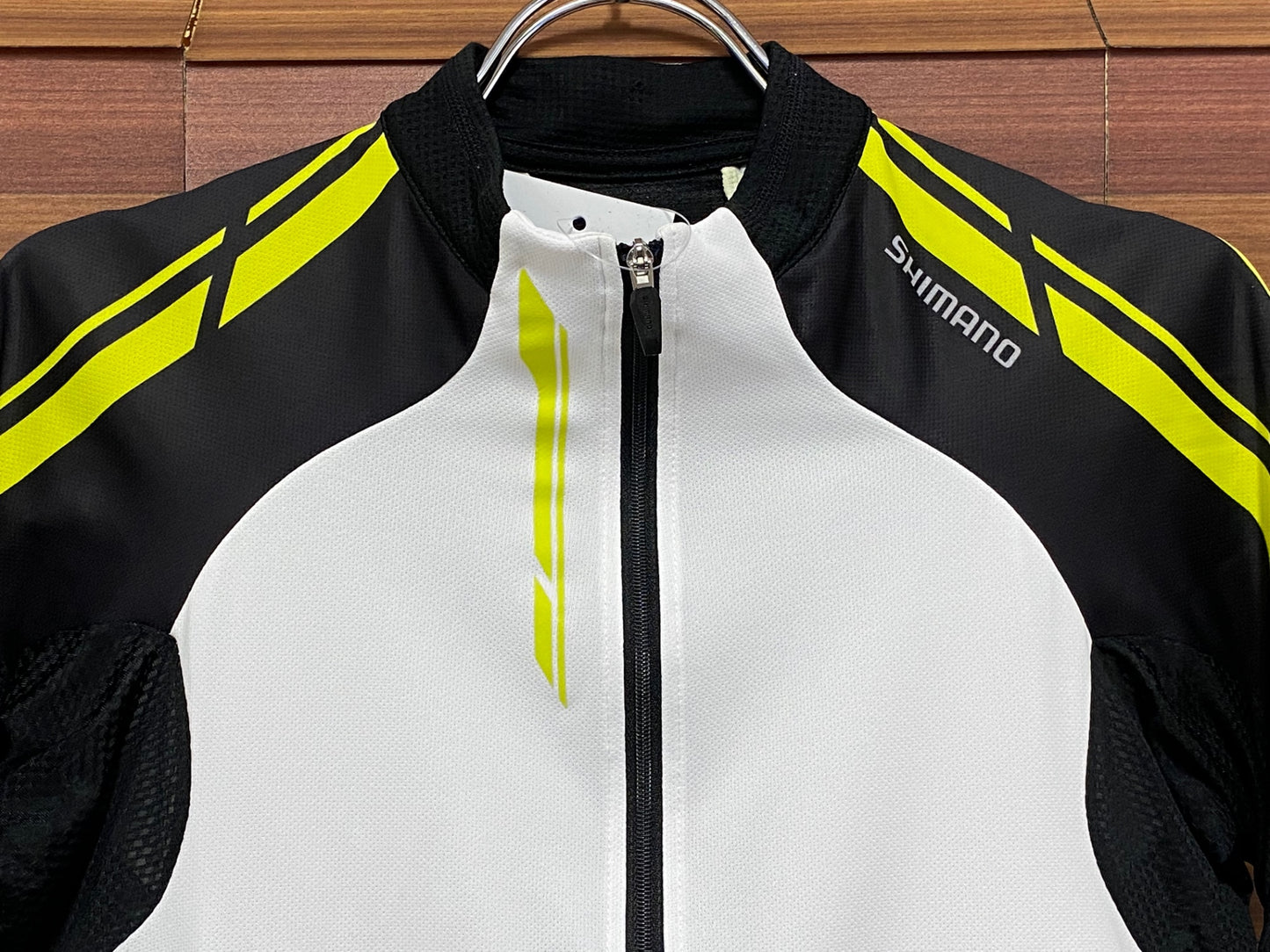 IT528 シマノ SHIMANO 半袖サイクルジャージ 黒白黄 ASIA M ※ほつれ