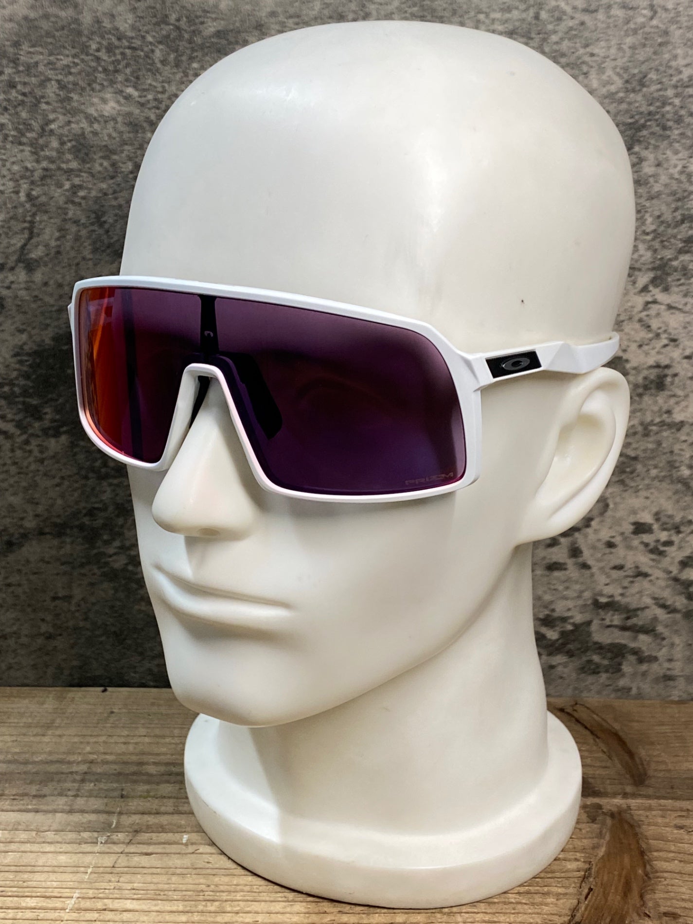 JB959 オークリー OAKLEY スートロ SUTRO サングラス PRIZMレンズ 白 アイウェア ※レンズ傷