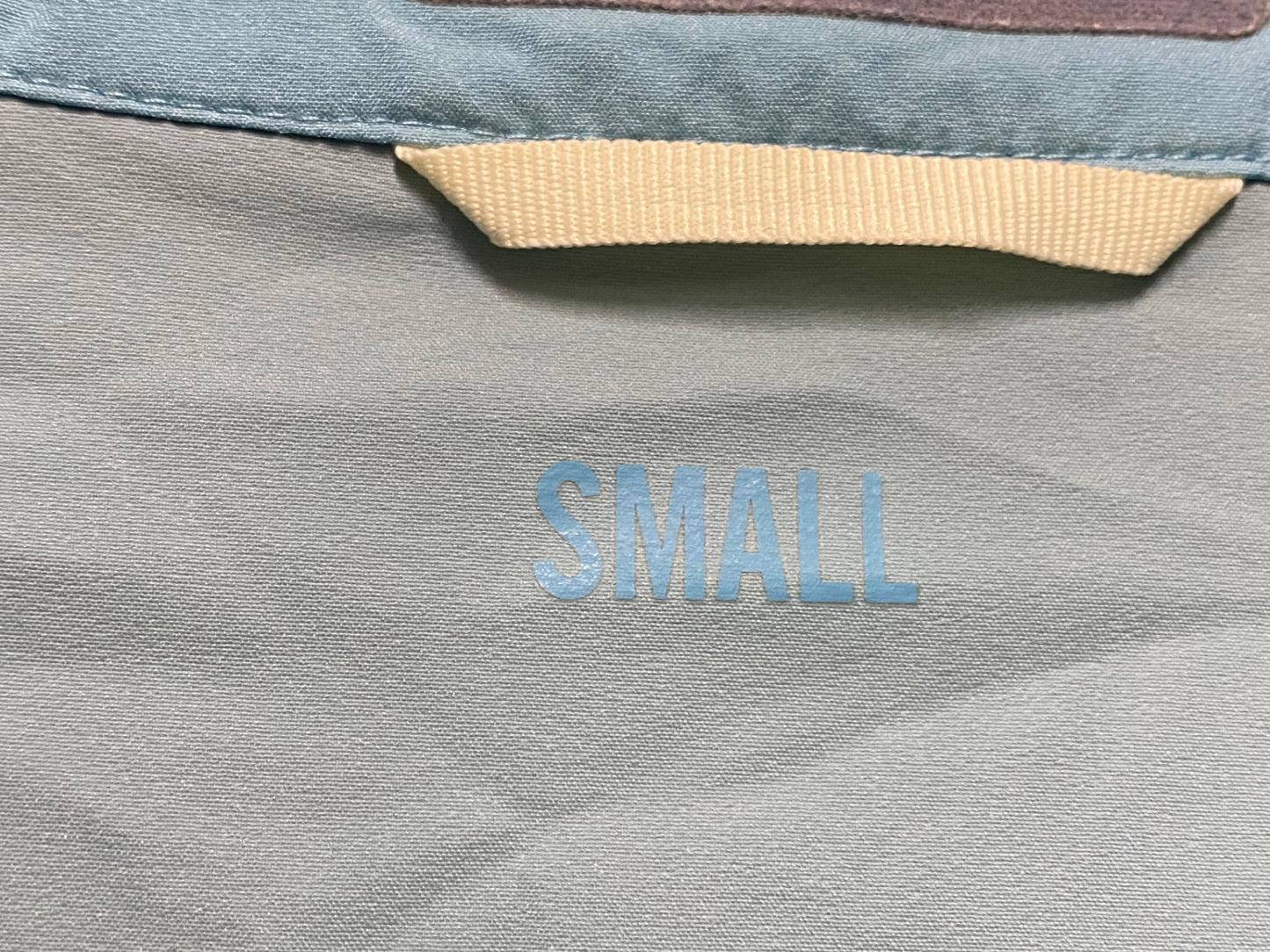 IY130 ラファ Rapha Wind Jacket 防風 サイクルジャケット S ブルー 汚れ