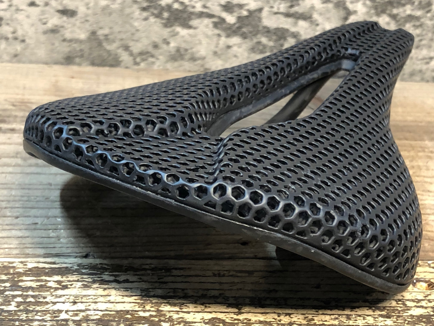 JC139 TNI ライトフライ LiteFly 3D サドル 黒 カーボンレール