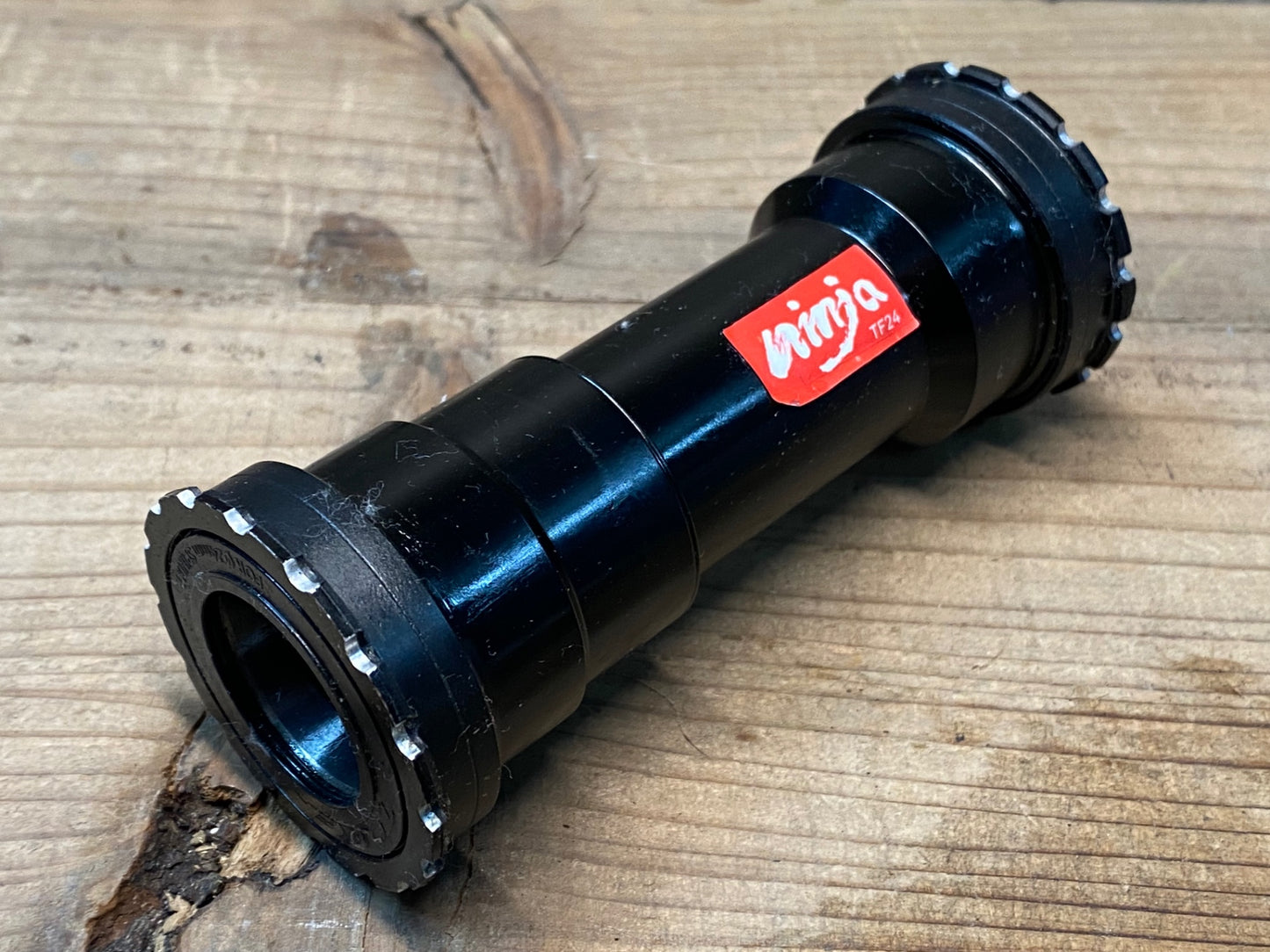 IN336 トーケン TOKEN BB841T-41 ボトムブラケット BB86/92 シマノクランク シマノ用24mm