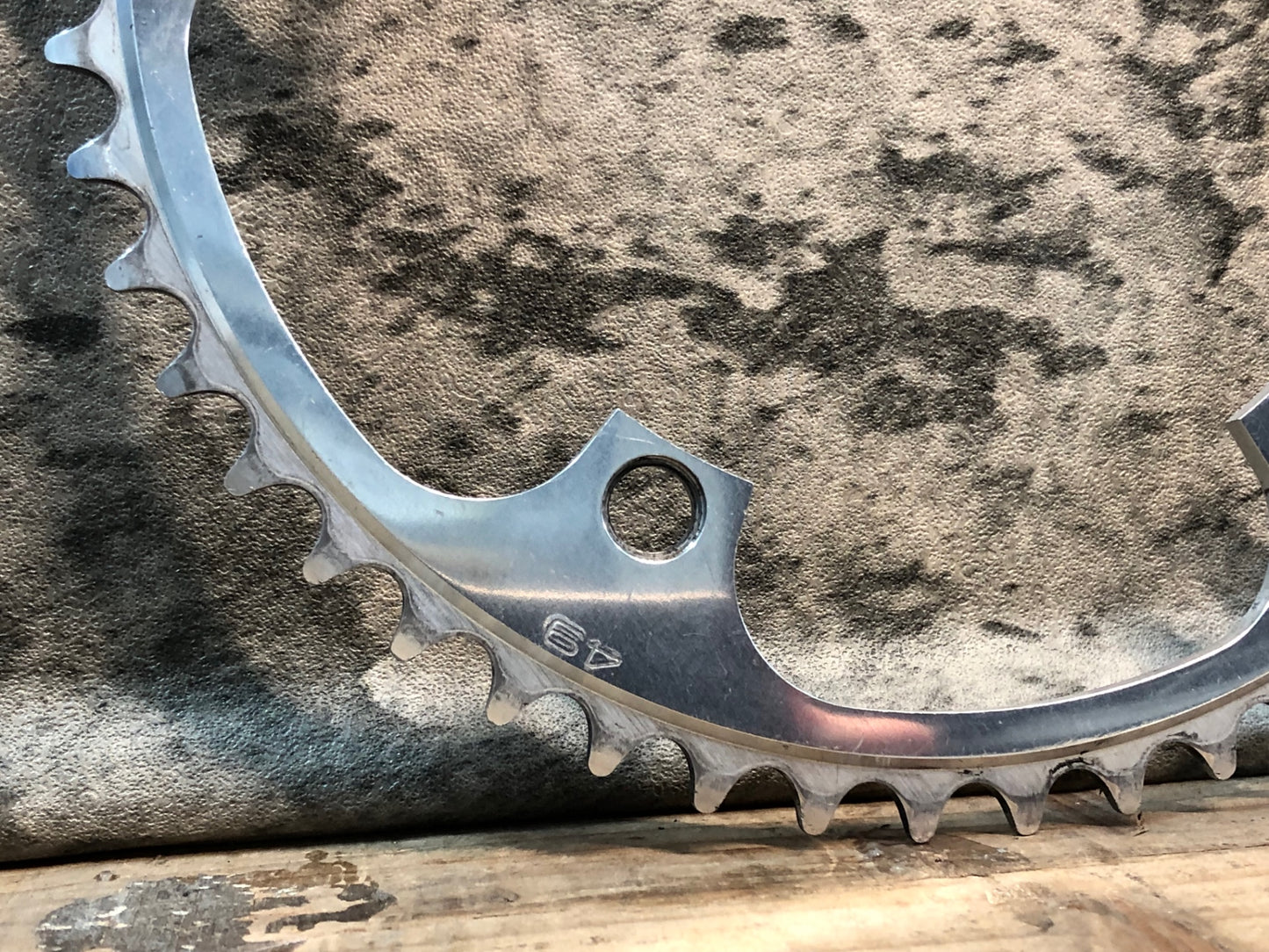 IP841 シマノ SHIMANO デュラエース DURA-ACE NJS チェーンリング 49T PCD144 トラック
