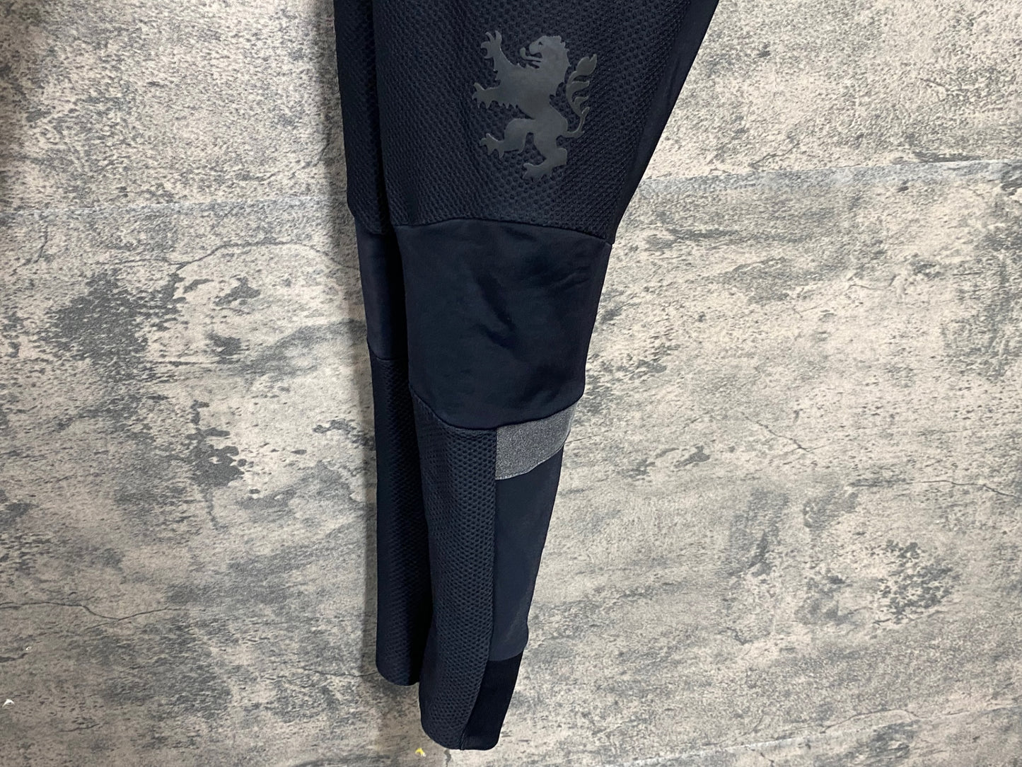 IZ778 リオンドカペルミュール Lion de KAPELMUUR ビブタイツ 黒 M 裏起毛