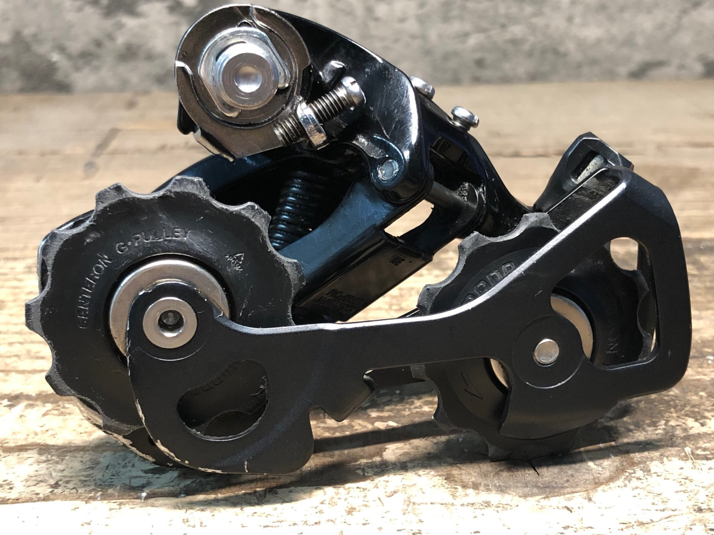 IV005 シマノ SHIMANO 105 RD-5800 SS リアディレイラー