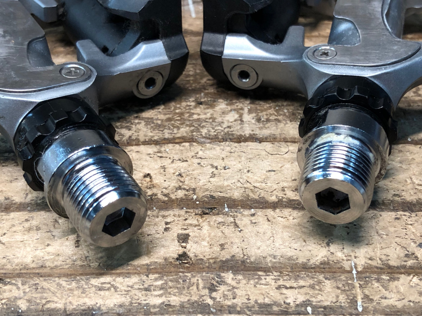 IW625 シマノ SHIMANO アルテグラ ULTEGRA PD-6700 ビンディングペダル SPD-SL シルバー