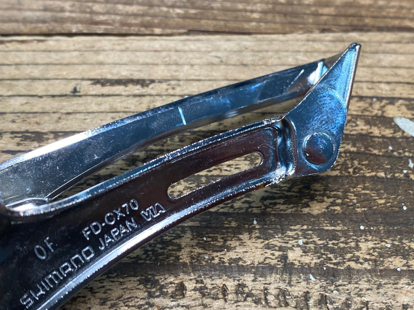 IZ669 シマノ SHIMANO FD-CX70-B-T チューブΦ34.9対応 フロントディレイラー