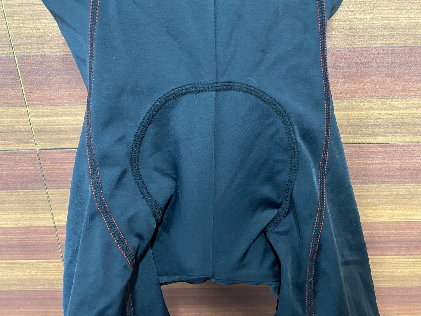 IL812 ブリコ BRIKO ビブショーツ 黒 M 擦れ ほつれ