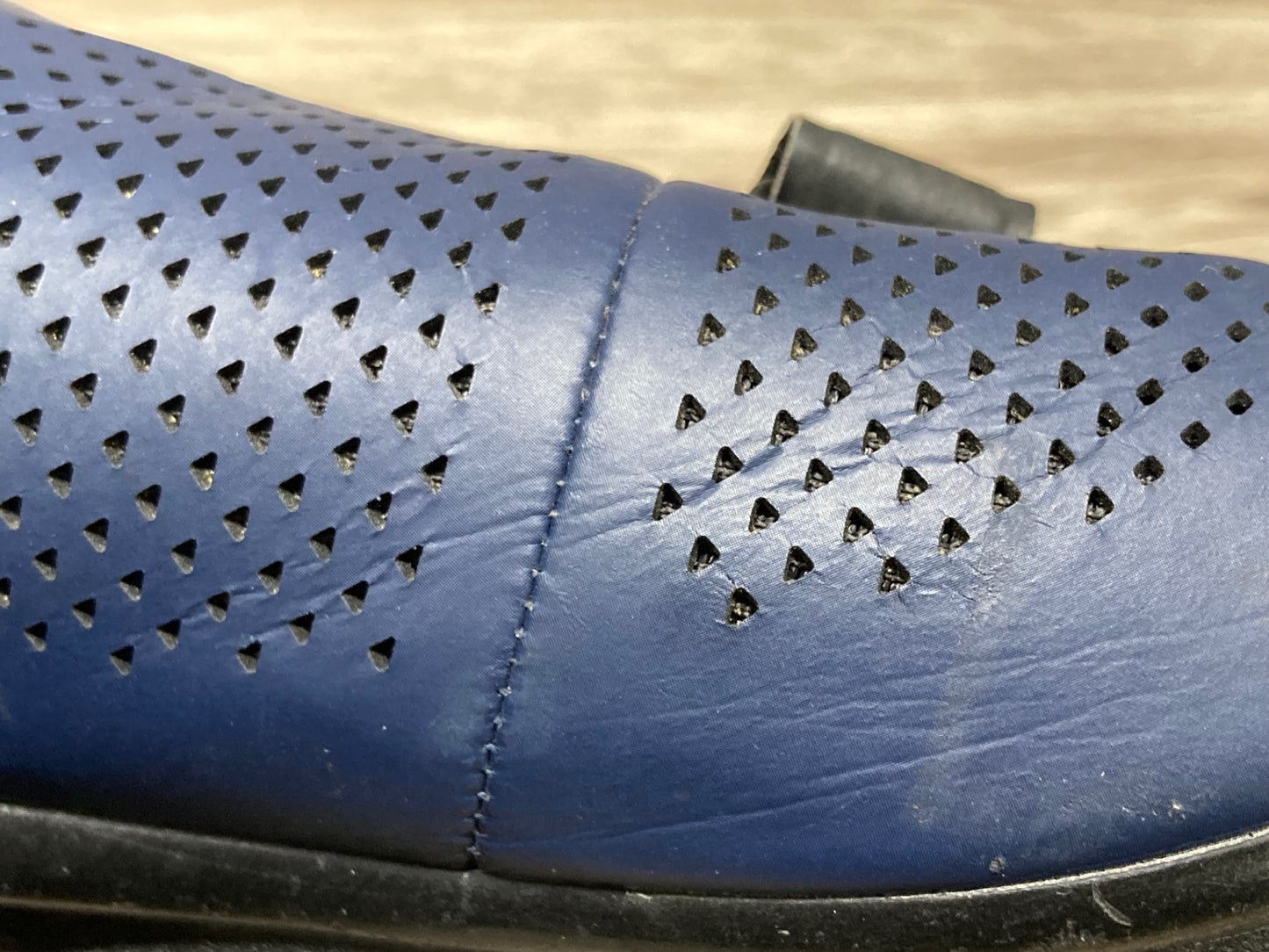 JB682 フィジーク fizik R4 ROAD SHOES ビンディングシューズ SPD-SL EU41.5 ネイビー※ソール傷