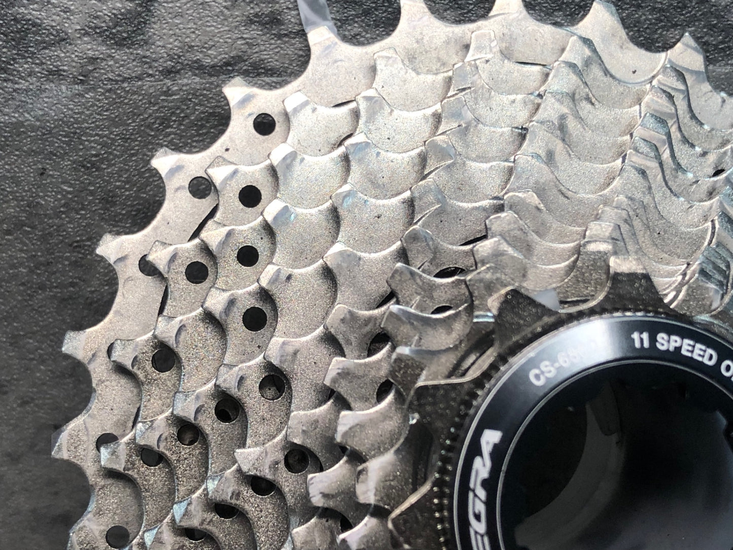 IU283 シマノ SHIMANO アルテグラ ULTEGRA CS-6800 スプロケット 11S 11-28T