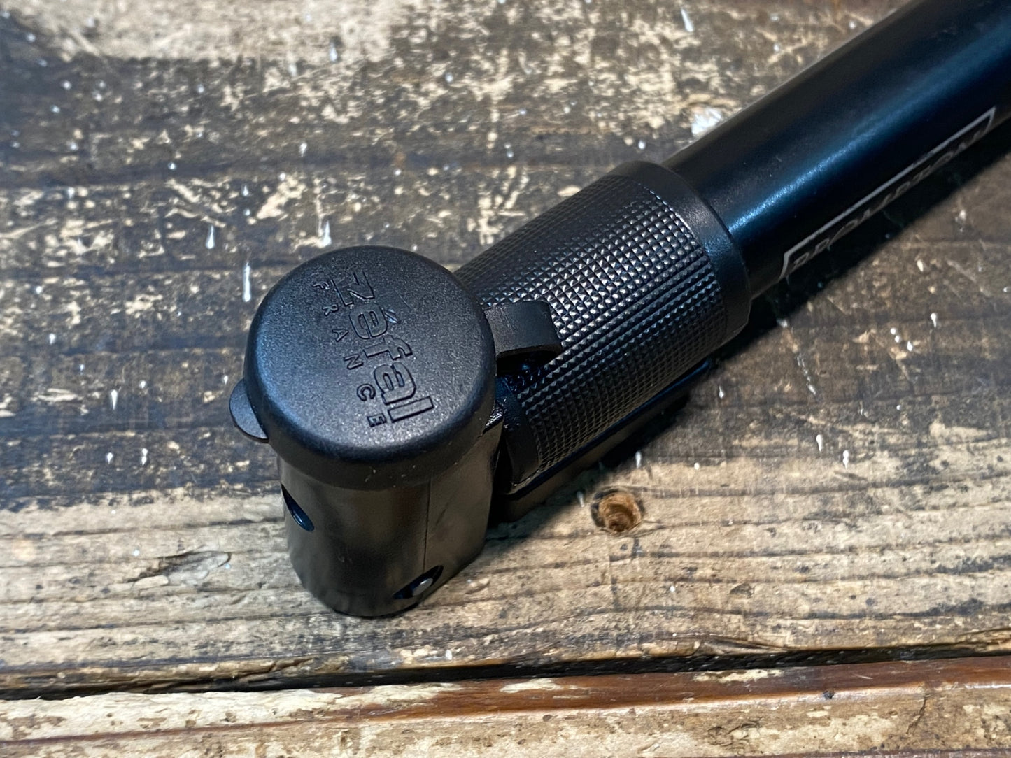 HK114 ブロンプトン BROMPTON ゼファール Zefal 携帯ポンプ 空気入れ 米仏式対応