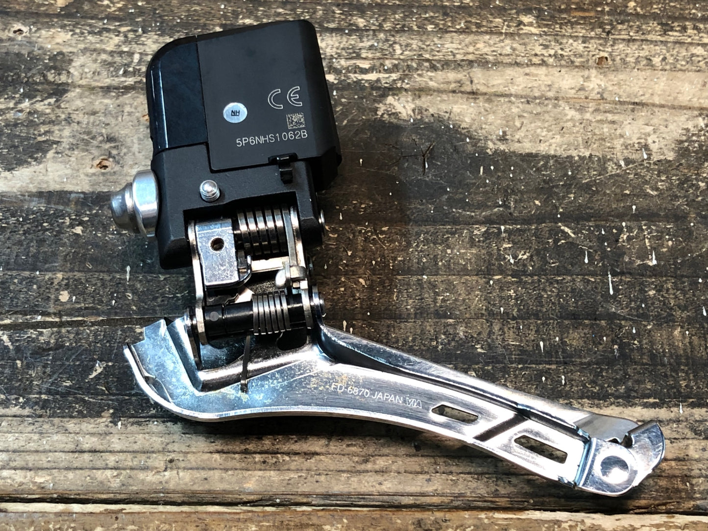 IV257 シマノ SHIMANO アルテグラ ULTEGRA FD-6870 直付 2S フロントディレイラー DI2 ※動作確認済