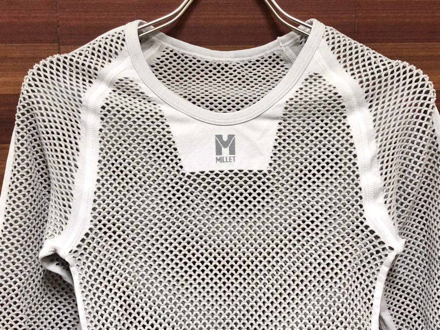 IQ818 ミレー MILLET 長袖 べースレイヤー 白 S-M