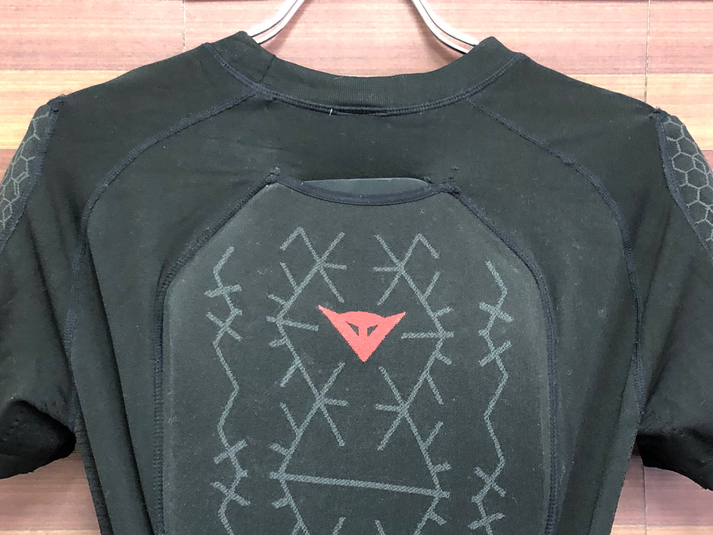 IQ854 ダイネーゼ DAINESE TRAILKNIT PRO ARMOR TEE 半袖 べースレイヤー プロテクター 黒 L