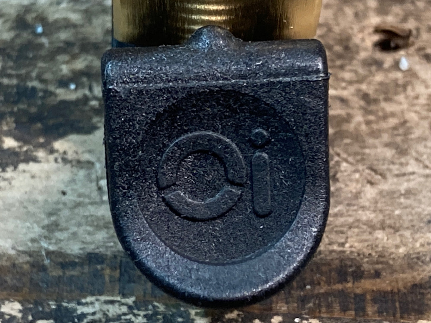 IR297 ノグ knog OI CLASSIC ベル EDITION SMALL Φ22.2 ゴールド