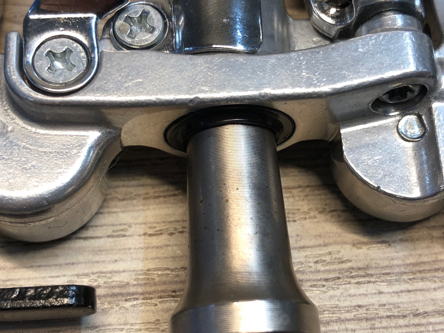 HX395 ウェルゴ Wellgo QRD-M17C ビンディングペダル SPD 片面フラット 着脱式