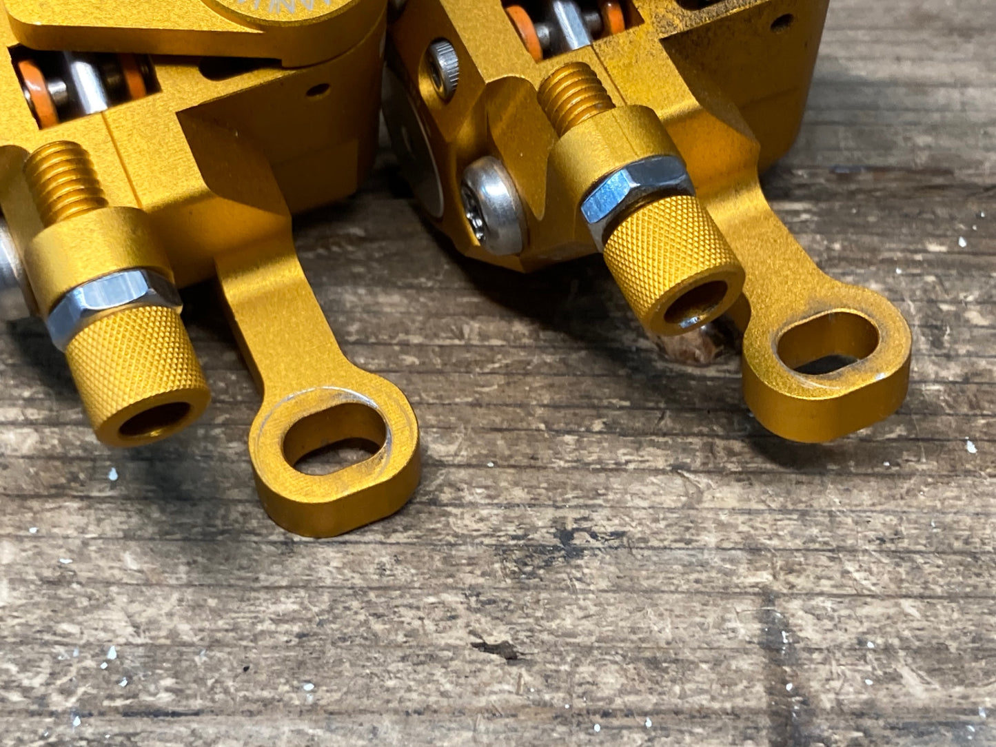 IS059 グロータック GROWTAC イコール EQUAL 機械式ディスクキャリパーセット フラットマウント オレンジ