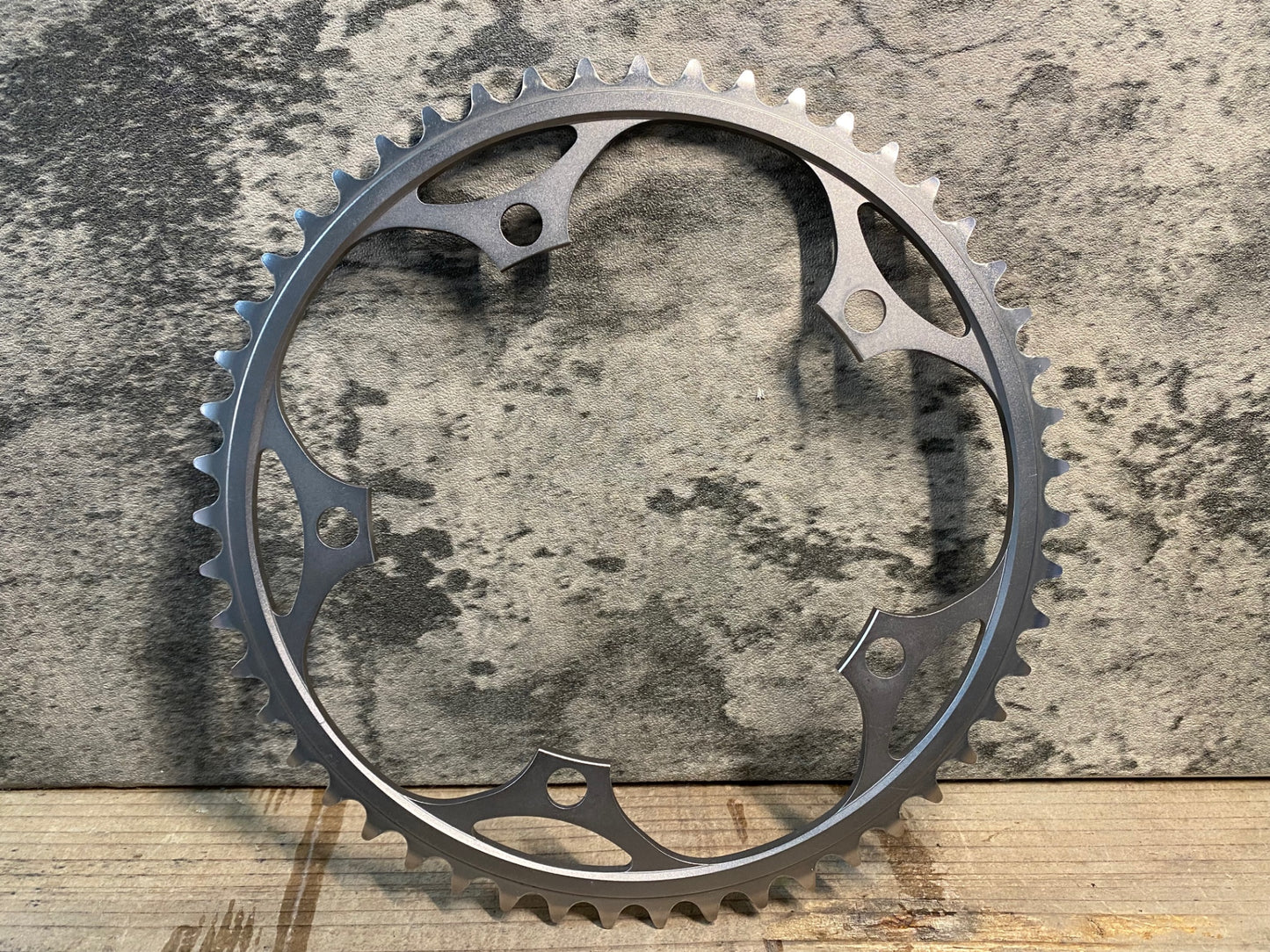 IP848 シマノ SHIMANO デュラエース DURA-ACE NJS チェーンリング 51T PCD144 トラック