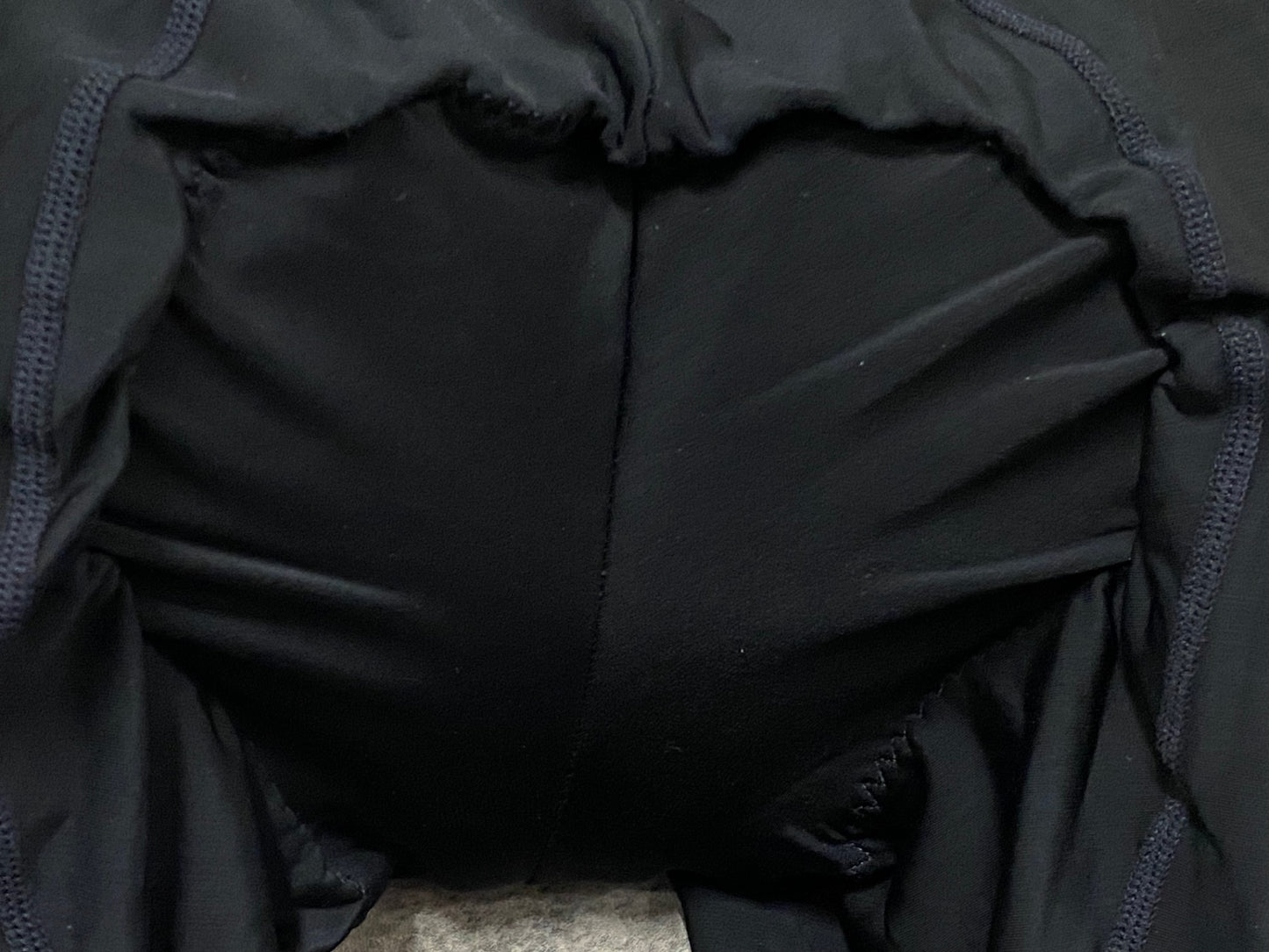 IW438 パールイズミ PEARL iZUMi レーサータイツ 黒 レディース L