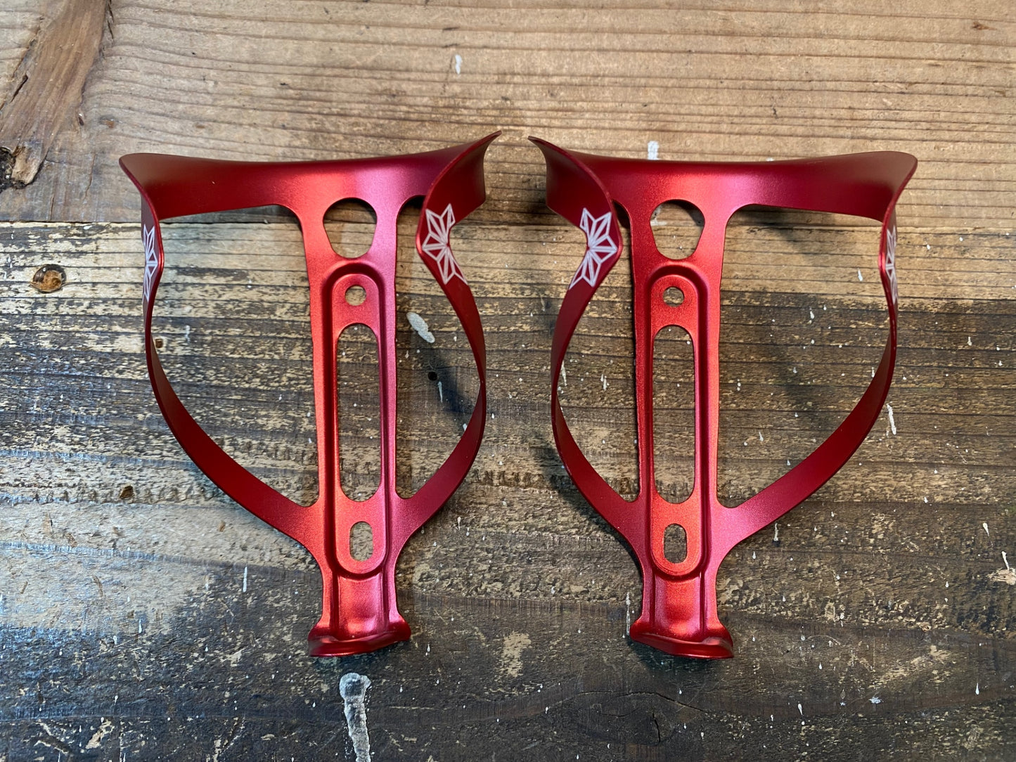 IY299 スパカズ SUPACAZ FLY CAGE ボトルケージ セット レッド