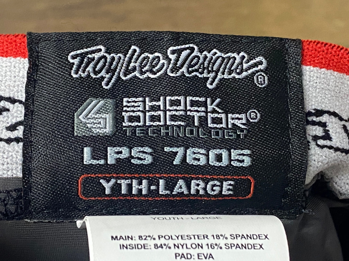 IR899 トロイリ― TroyLee Ⅾesigns BASE PROTECTIVE SHORTS 黒 LG 未使用品