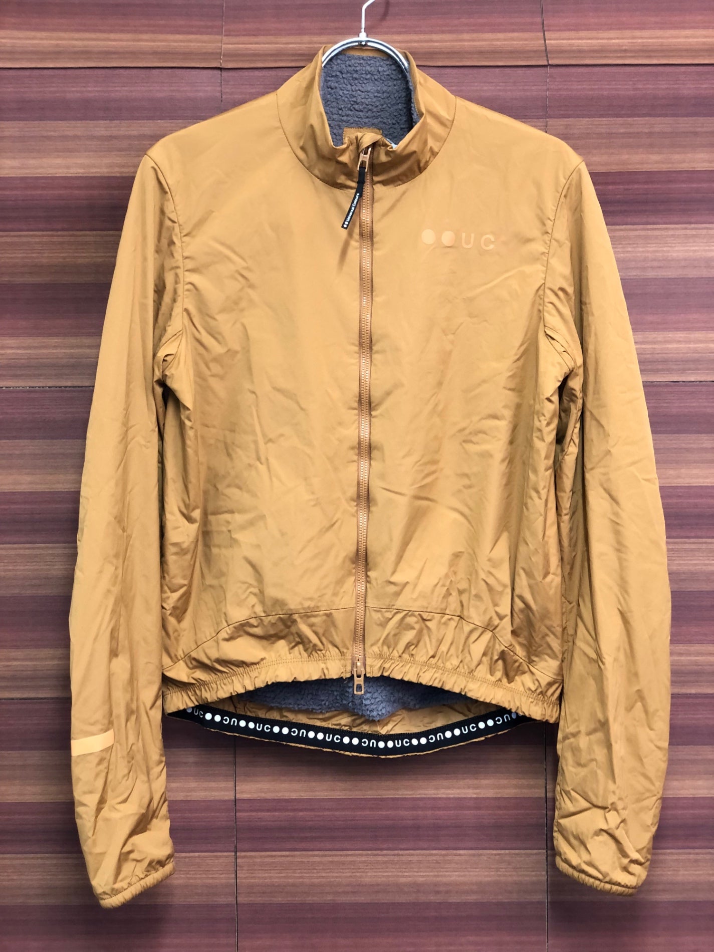 IS802 ユニバーサルカラーズ Universal Colours Mono Insulated Jacket 長袖 サイクルジャケット Golden Beige S 裏起毛