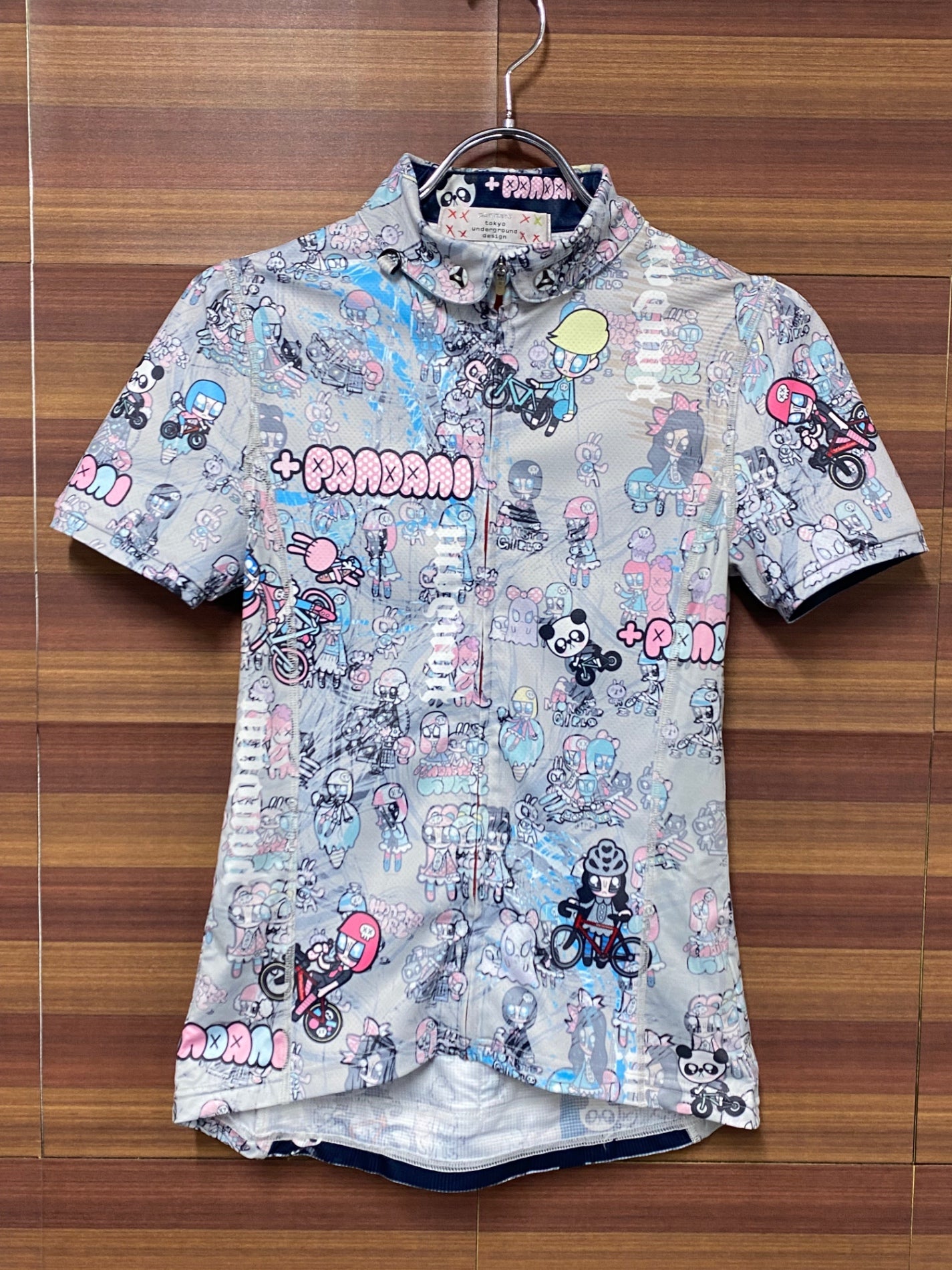 IT122 パンダーニ Pandani 半袖 サイクルジャージ グレー 総柄 S