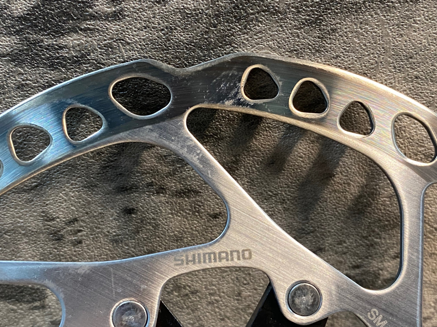 IU907 シマノ SHIMANO SM-RT64-S ディスクブレーキローター Φ160