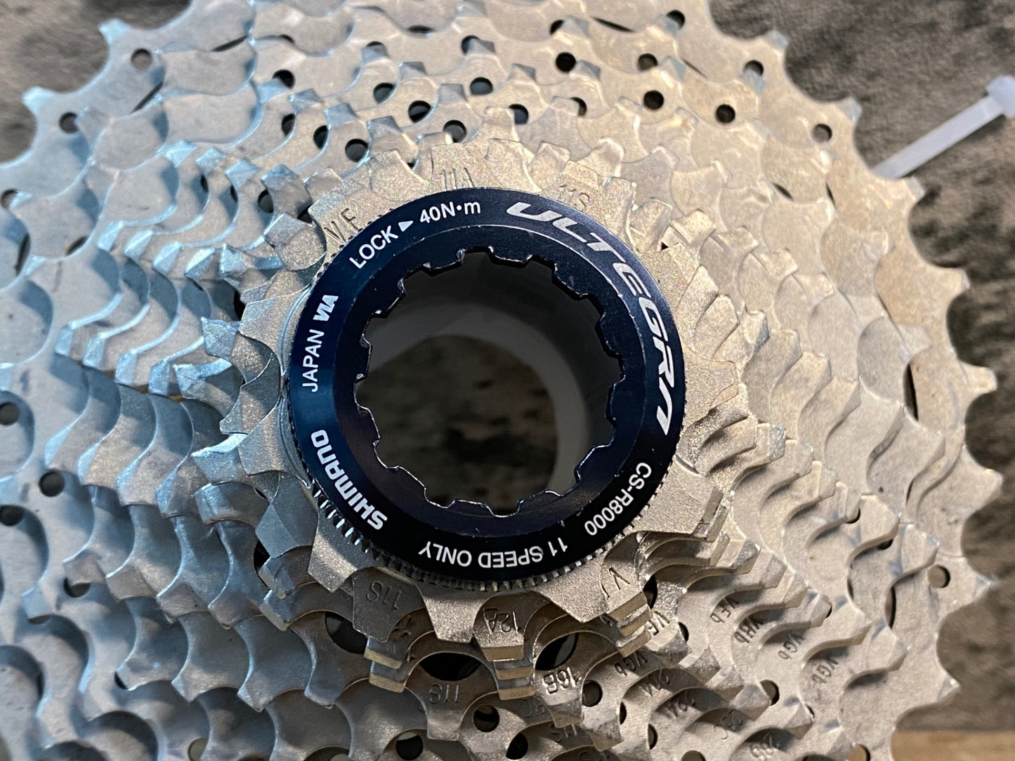 IW539 シマノ SHIMANO アルテグラ ULTEGRA CS-R8000 スプロケット 11s 11-32T