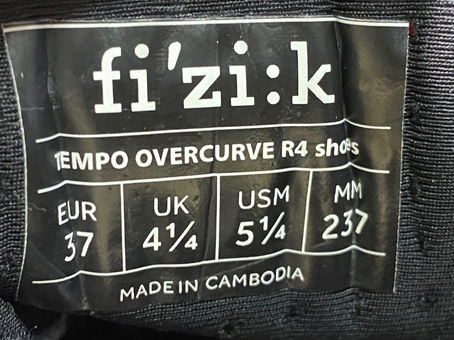 IX027 フィジーク Fizik Tempocuver R4 ビンディングシューズ EU37 黒