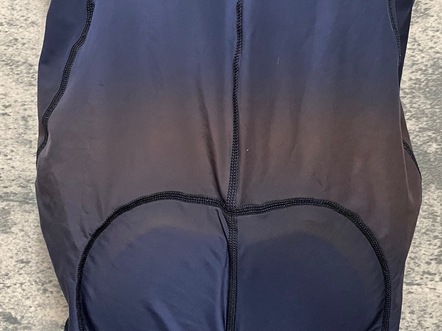 JC599 ラファ Rapha PRO TEAM FLYWEIGHT BIB SHORTS ビブショーツ 紺 M ※色褪せ