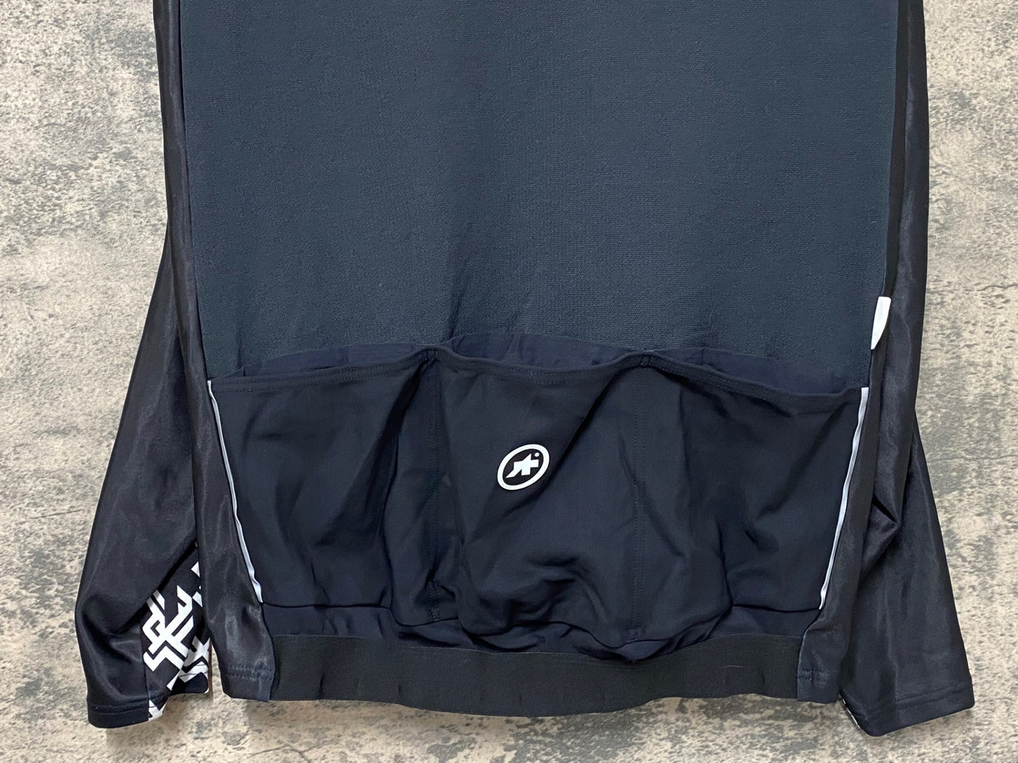 IW477 アソス Assos MILLE GT 長袖 サイクルジャージ 黒 M