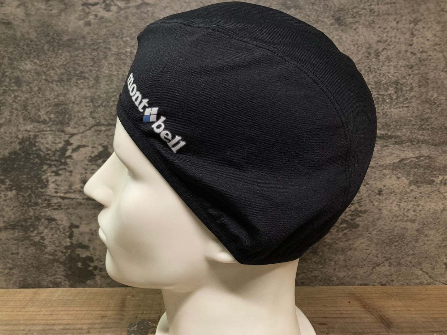 IQ686 モンベル mont-bell サイクルキャップ イヤーカバー 黒 L