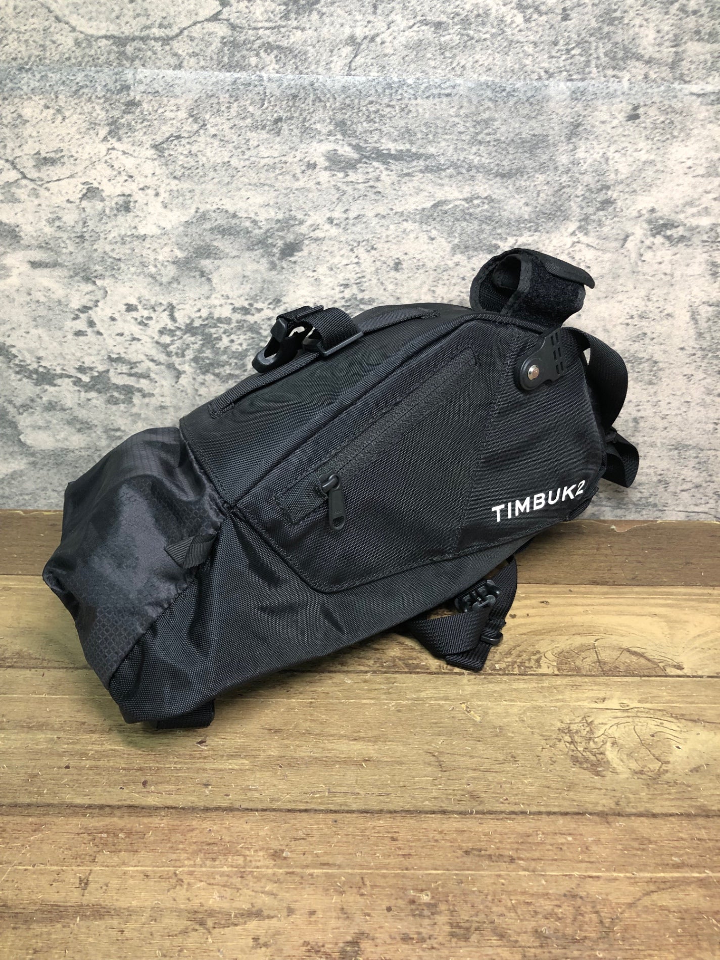 JB782 ティンバックツー Timbuk2 サドルバッグ 黒