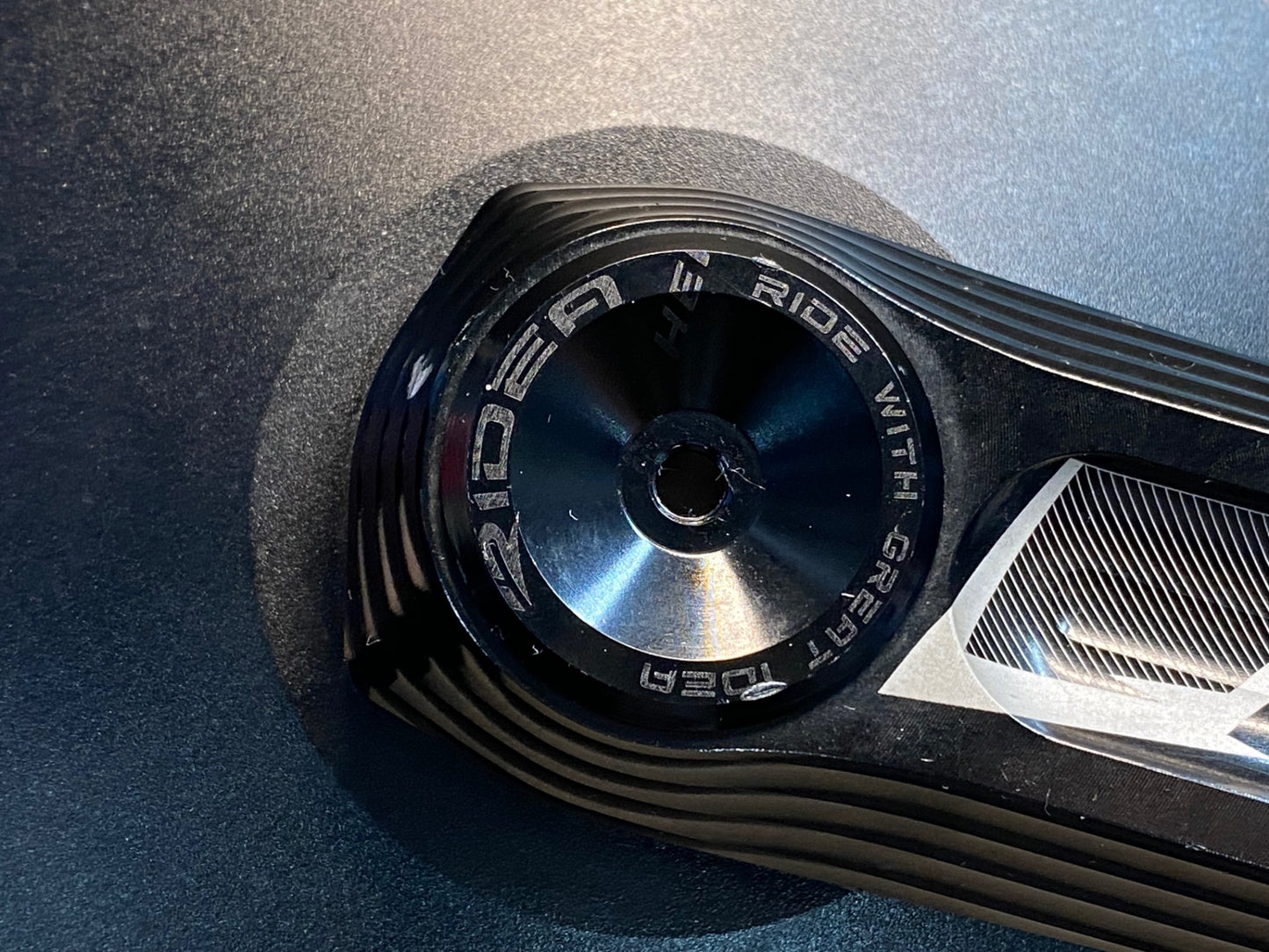 IU262 リデア RIDEA ES 3024 Track Cranks クランクアーム 167.5mm BCD144 シャフト径Φ24 トラック用