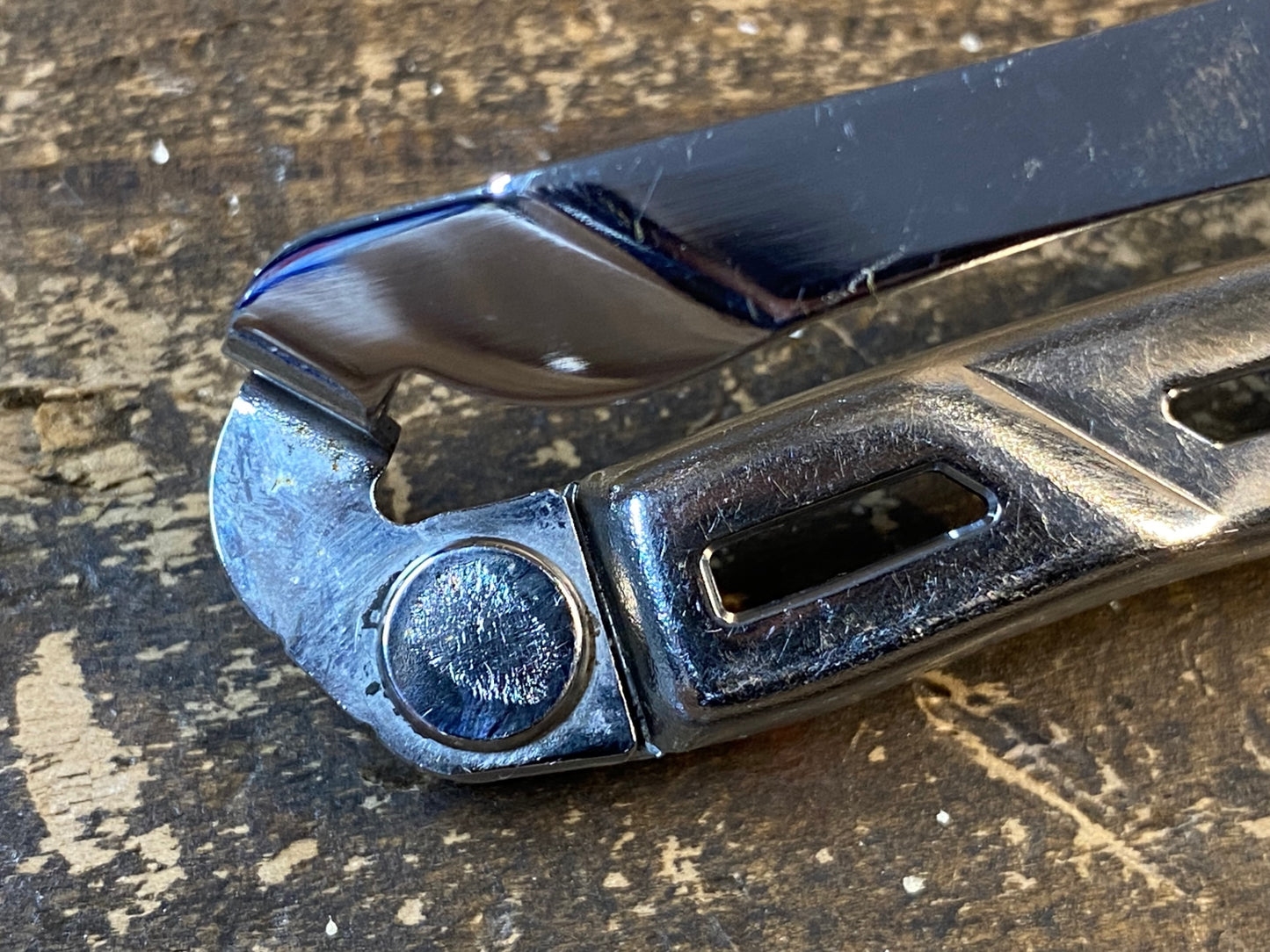 JD047 シマノ SHIMANO アルテグラ ULTEGRA FD-6870 フロントディレイラー Di2 動作確認済