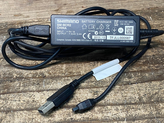 IO621 シマノ SHIMANO SM-BCR2 バッテリーチャージャー Di2 電動 ※接続確認済み