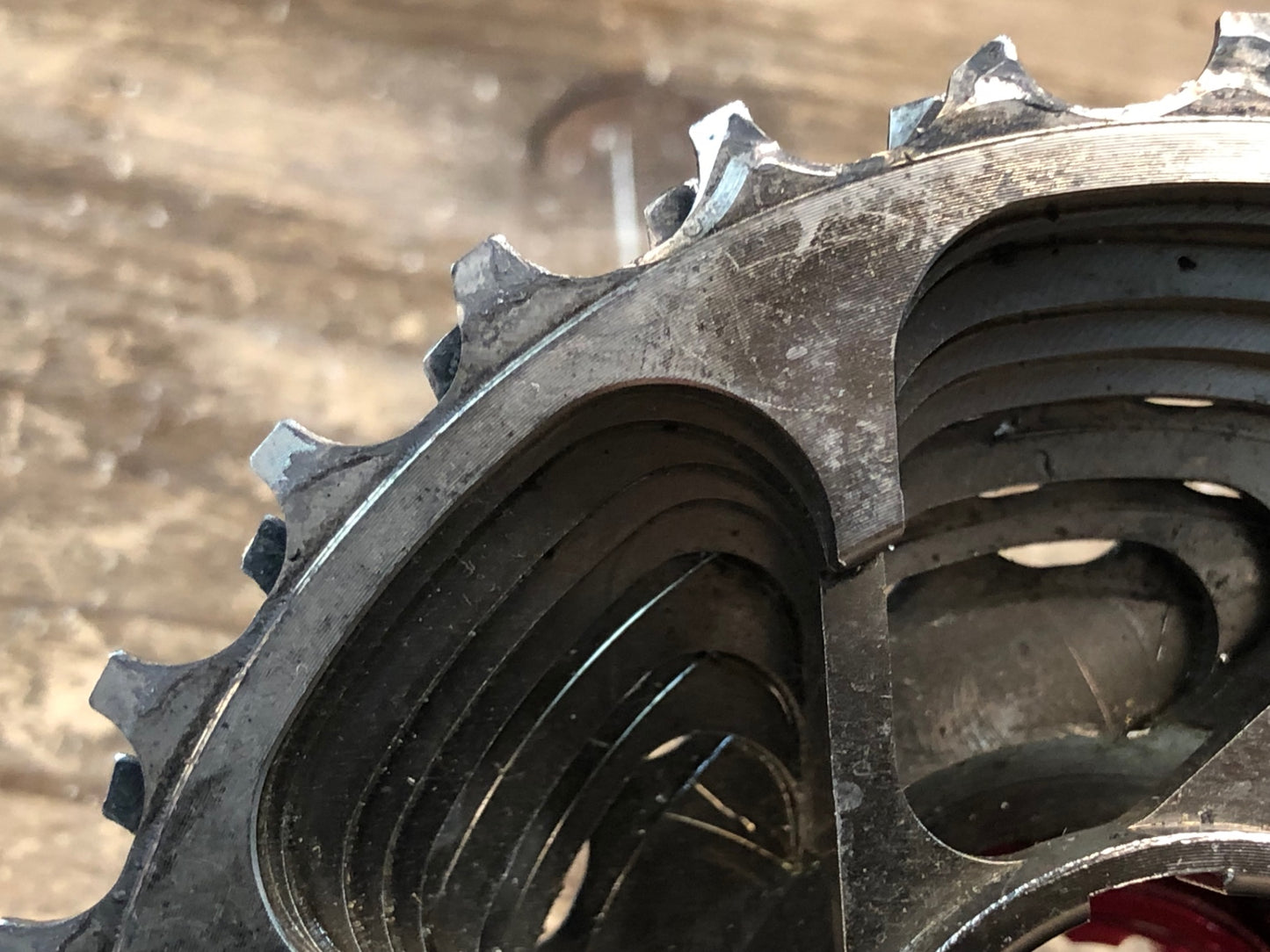 IV136 TNi アルミ スプロケット 12-28T シマノ11S