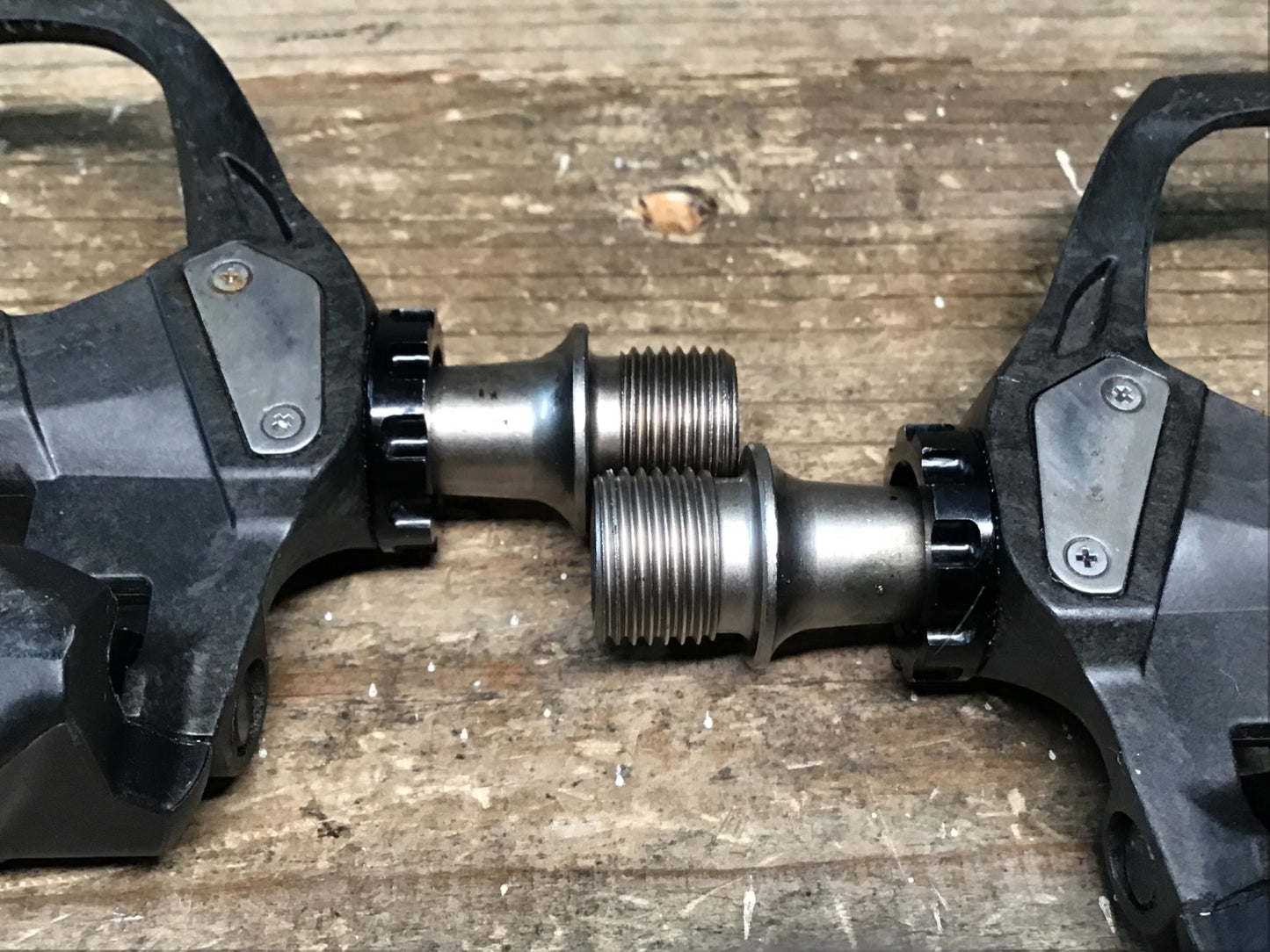 IN662 シマノ SHIMANO 105 PD-R7000 ビンディングペダル SPD-SL