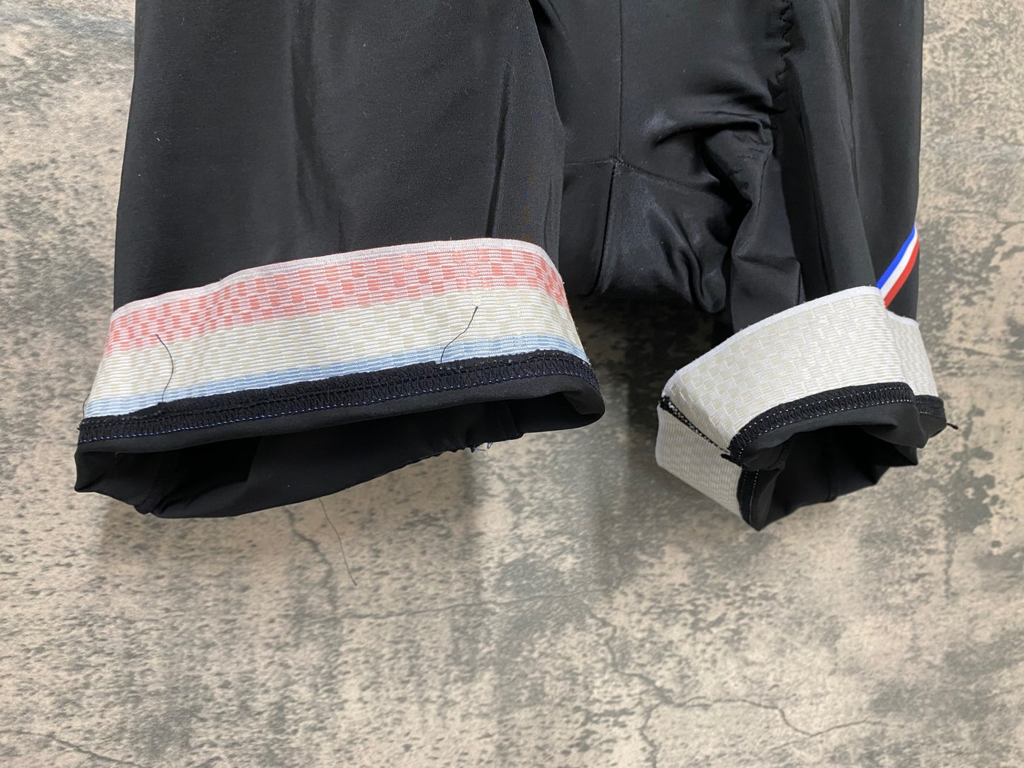 IO087 ルコックスポルティフ le coq sportif レーサーパンツ 黒 赤 O