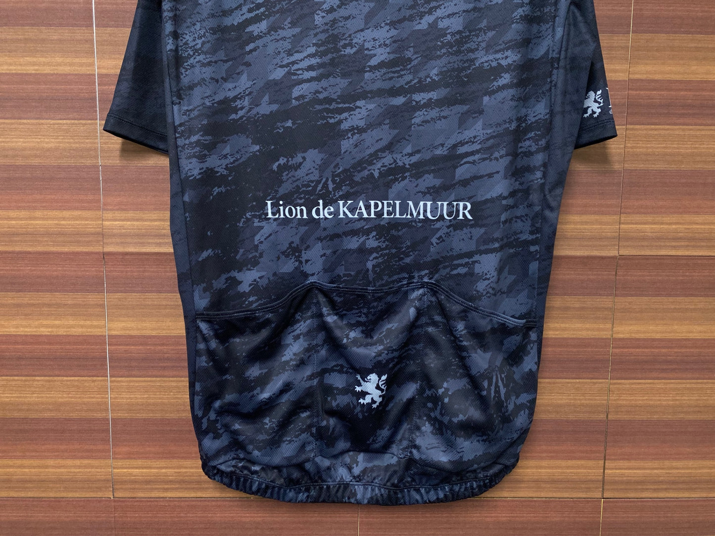 IN600 リオンドカペルミュール Lion de KAPELMUUR 半袖 サイクルジャージ 紺 XL