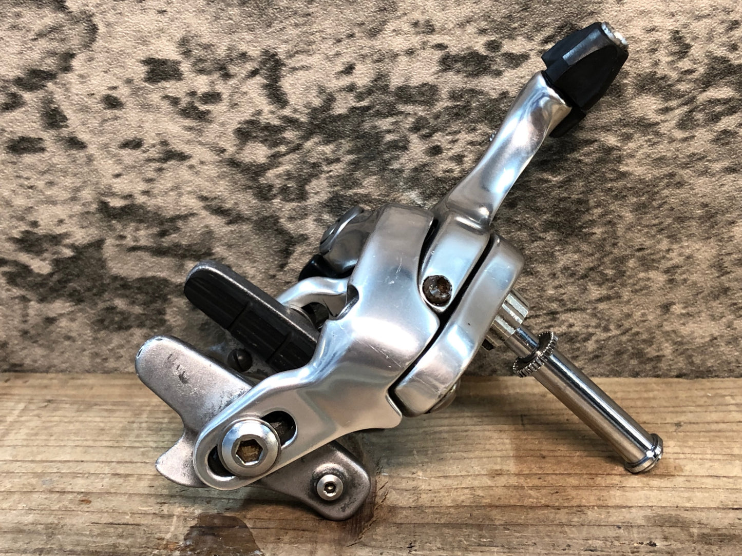 IX533 シマノ SHIMANO デュラエース DURA-ACE BR-7800 キャリパー ブレーキ フロントのみ