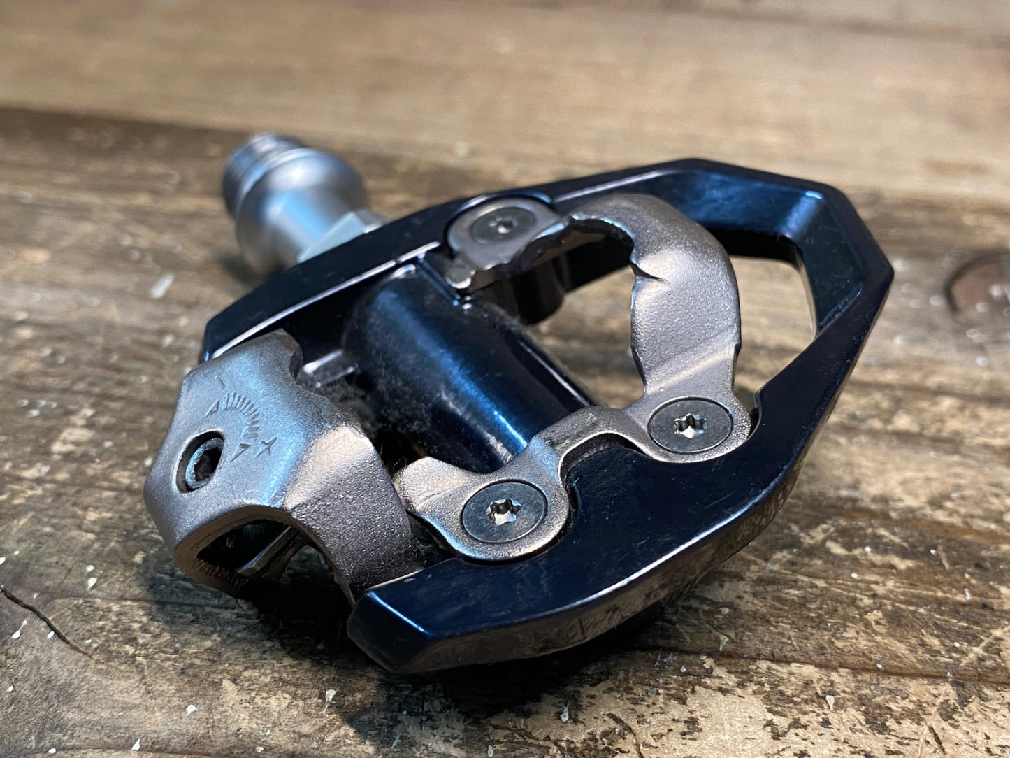 IV752 シマノ SHIMANO PD-ES600 ビンディングぺダル SPD