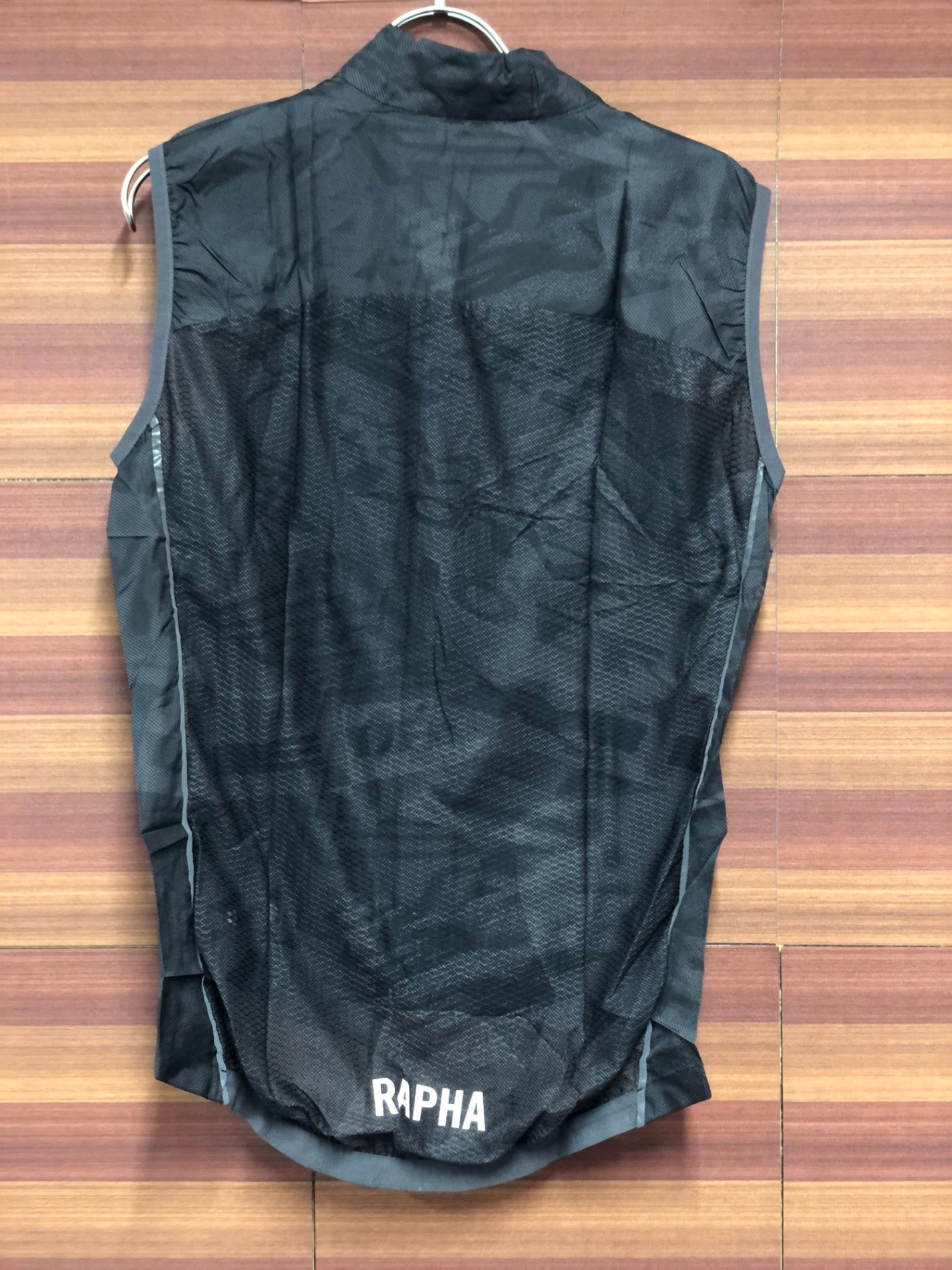 IO644 ラファ Rapha PRO TEAM LIGHTWEGHT 防風 サイクルベスト ジレ M グレー