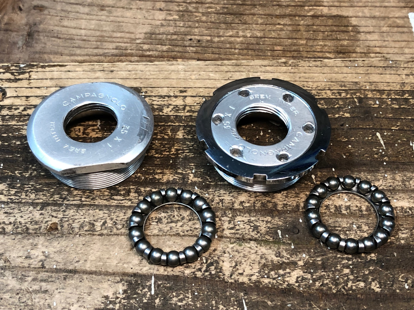 IX864 カンパニョーロ スーパーレコード チタンシャフトBBセット フレンチ規格 35x1