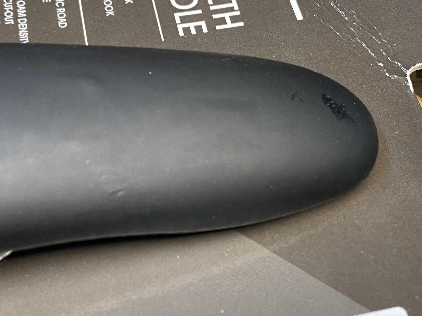 HZ629 BLB STEALTH SADDLE サドル 黒 クロモリレール 132mm