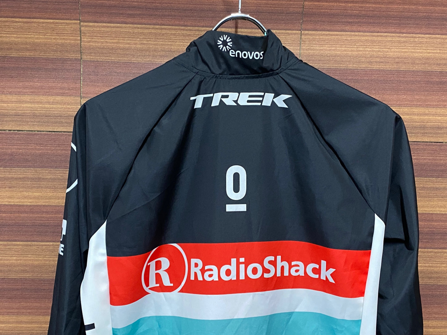 IT217 クラフト CRAFT 長袖 ウィンドブレイカー 黒 白 XS