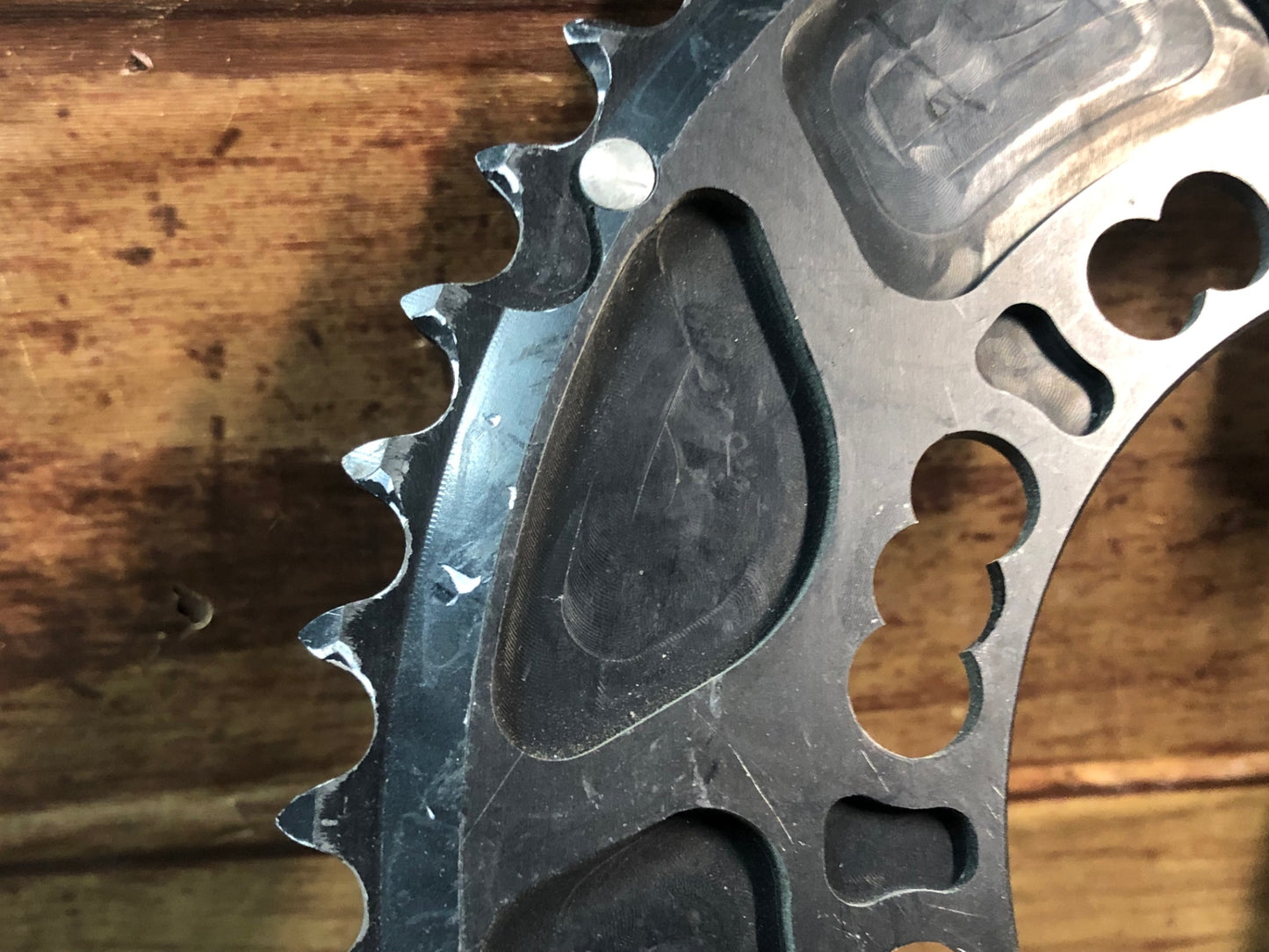 IM553 ローター ROTOR QRINGS 楕円 チェーンリング 50T 5arm PCD110