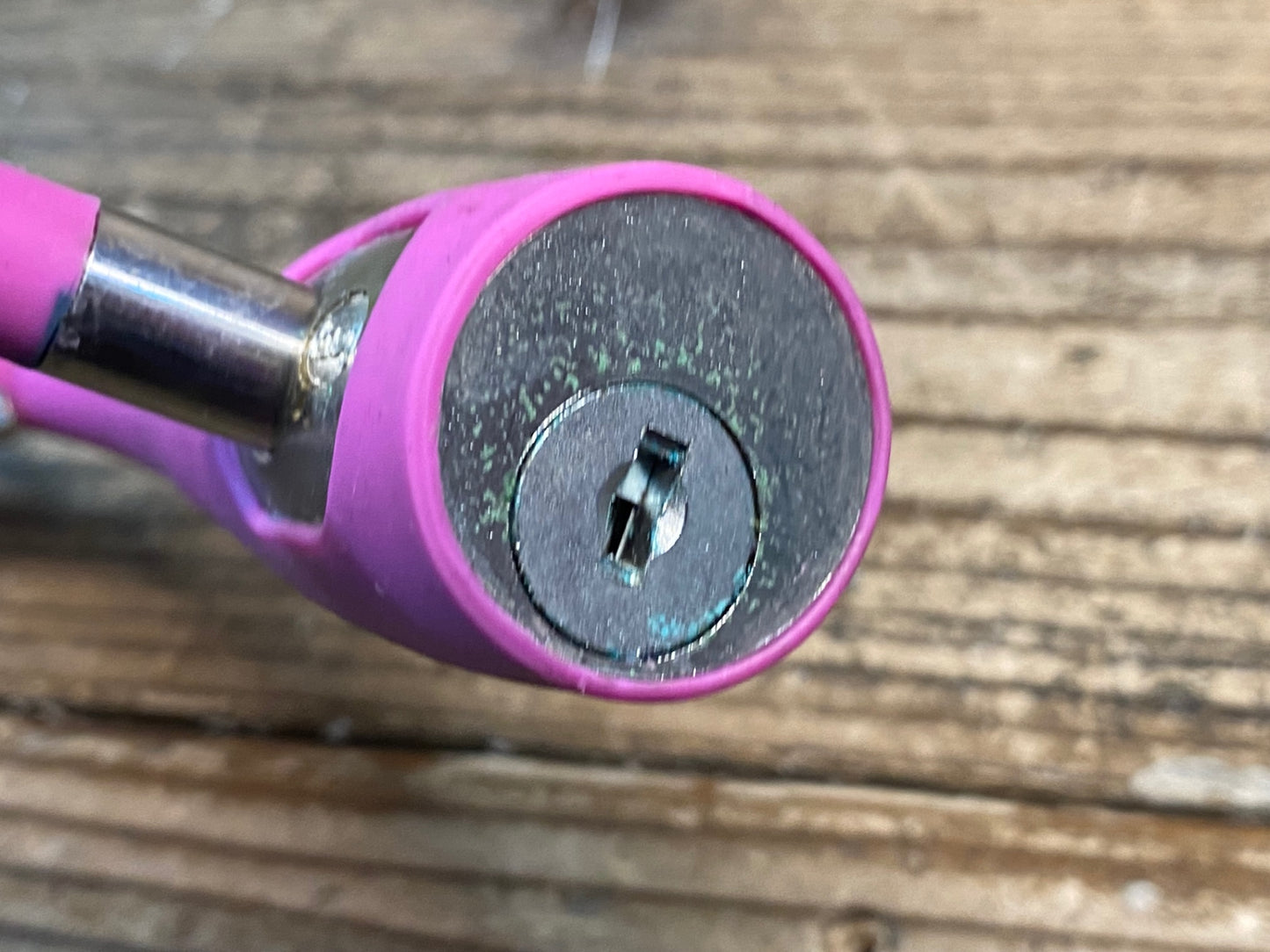 IL039 ノグ knog フランキー Frankie ケーブルロック 紫