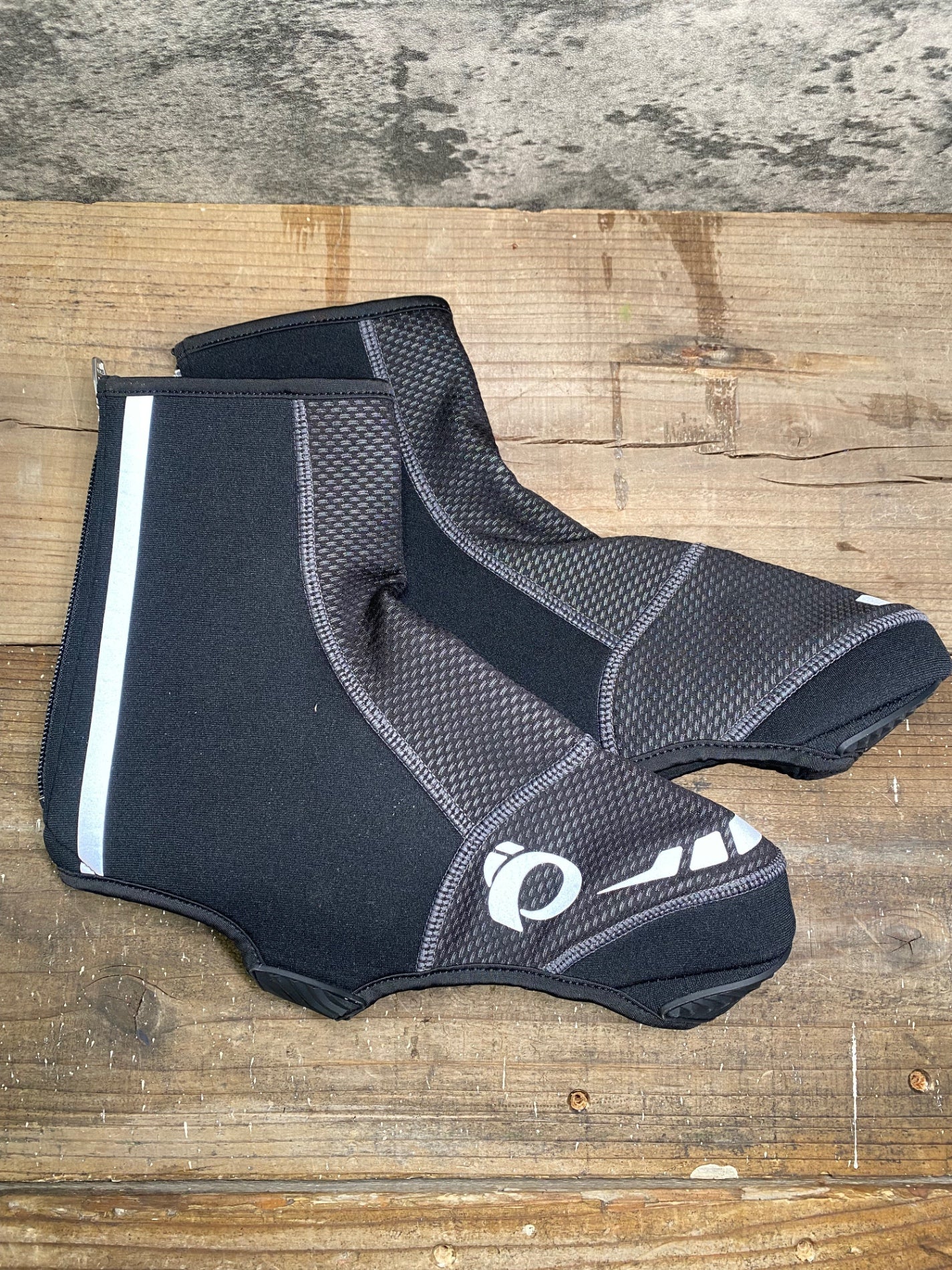 IO862 パールイズミ PEARL iZUMi シューズカバー 黒 L 裏起毛 WINDBREAK