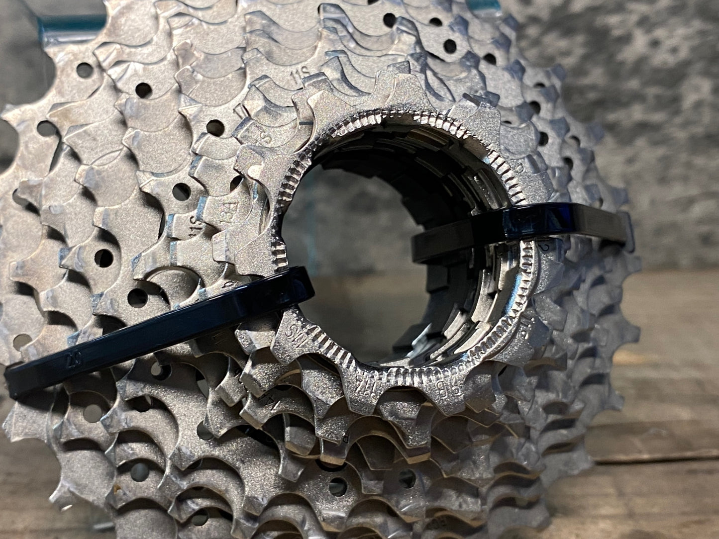 IH859 シマノ SHIMANO アルテグラ ULTEGRA CS-R8000 スプロケット 11-28T 11s ※ロックリング欠品